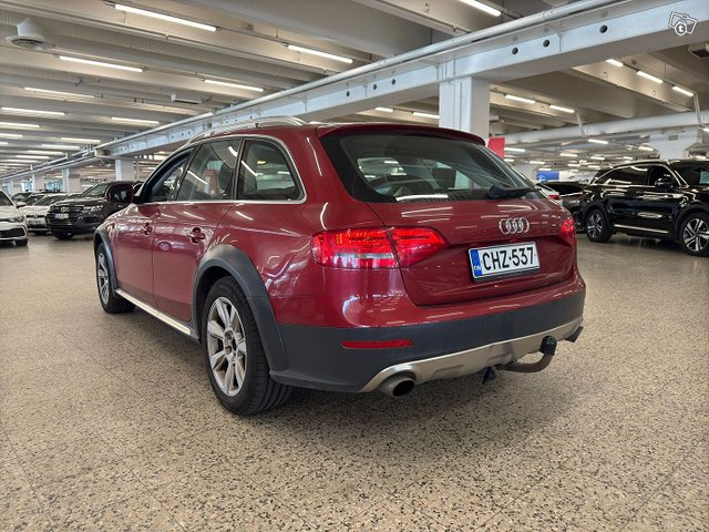 Audi A4 Allroad Quattro 4