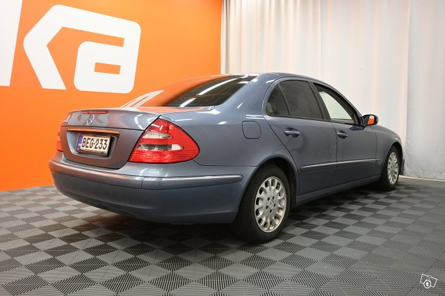 Mercedes-Benz E 6