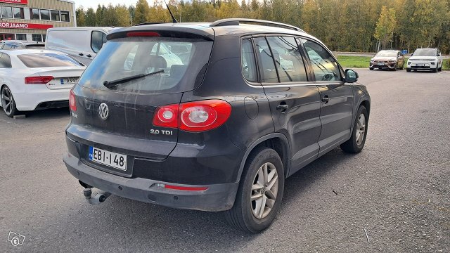 Volkswagen Tiguan 2