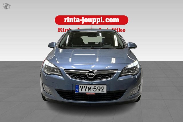 Opel Astra 2