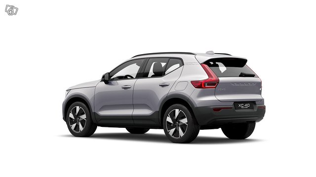 Volvo XC40 4