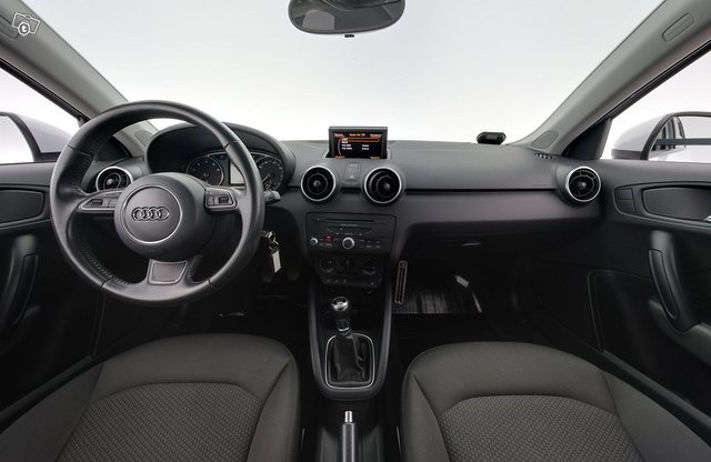 Audi A1 11