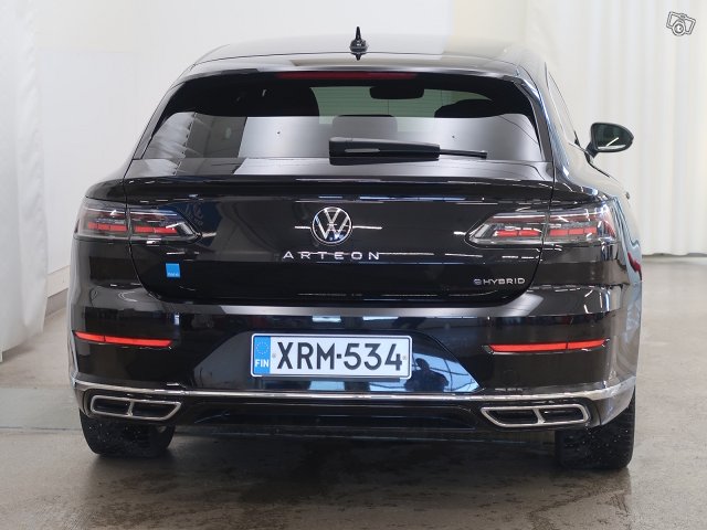 Volkswagen Arteon 4