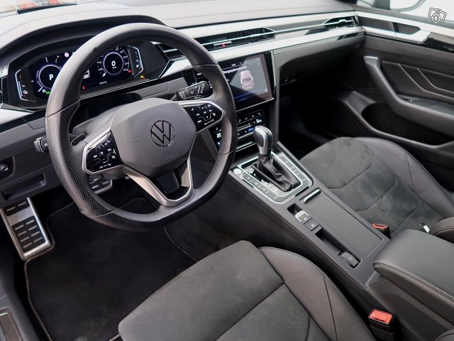 Volkswagen Arteon 6