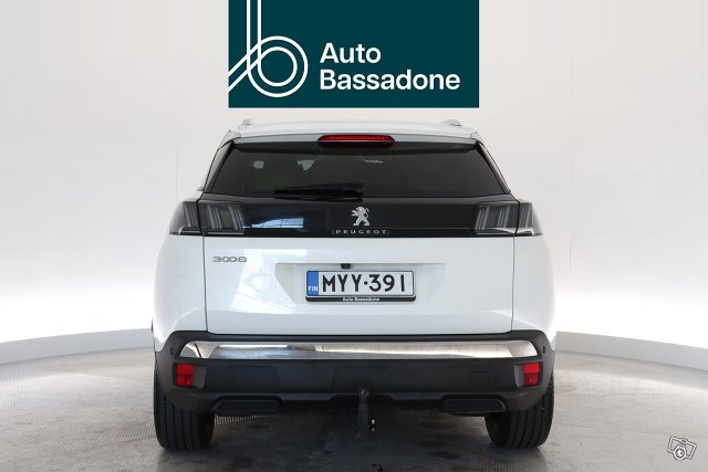 PEUGEOT 3008 5