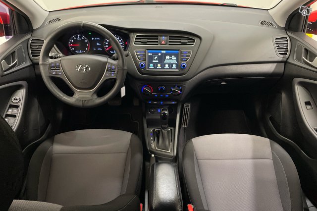 Hyundai I20 Hatchback 8