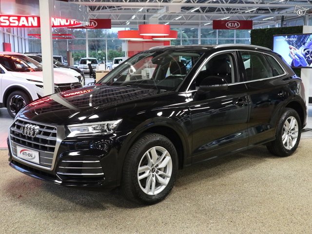 AUDI Q5 1