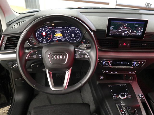 AUDI Q5 10