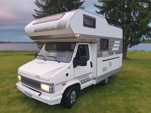 HYMER CAMP46 TALENTO Tämä 89Eur kk 4