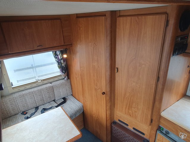 HYMER CAMP46 TALENTO Tämä 89Eur kk 15