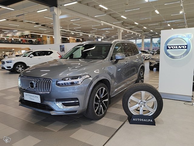 VOLVO XC90 2