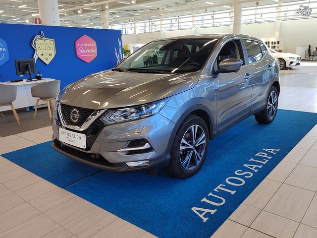 NISSAN Qashqai 1