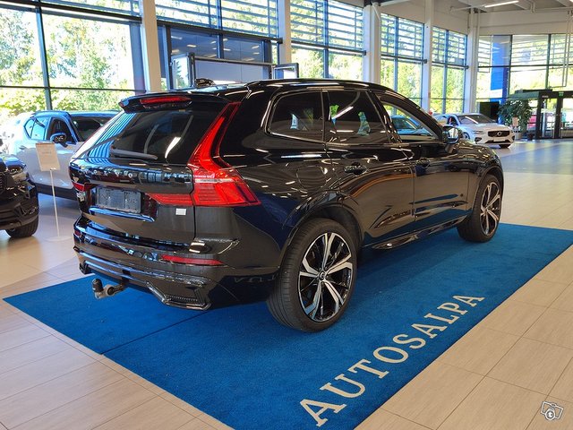 VOLVO XC60 3