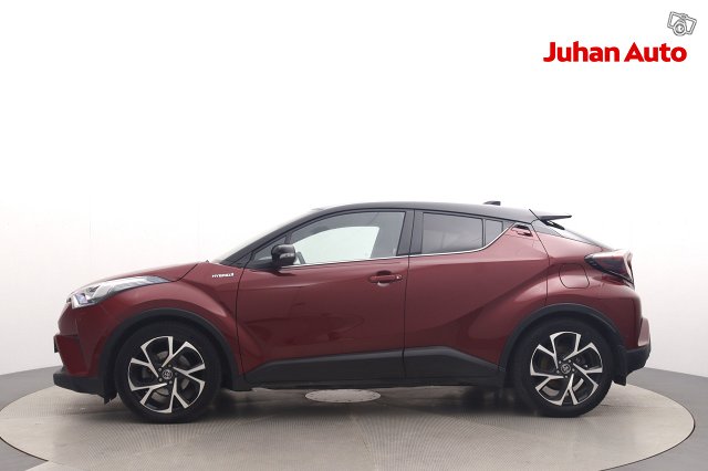 TOYOTA C-HR 9