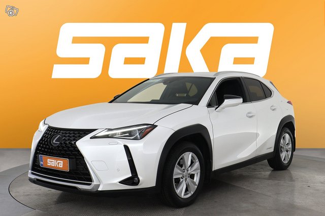 Lexus UX 4