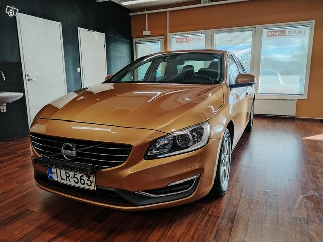 Volvo S60 7