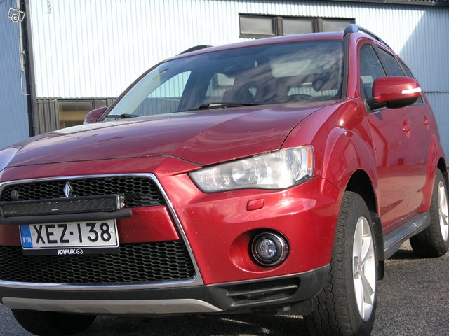 Mitsubishi Outlander 6