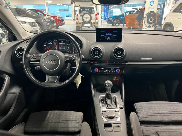 Audi A3 4