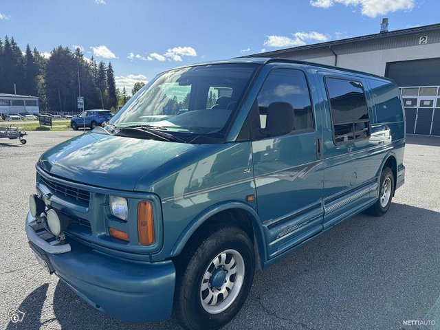 Chevrolet Chevy Van