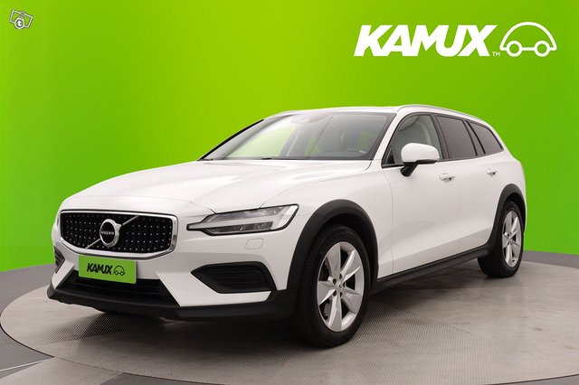 Volvo V60 Cross Country 6