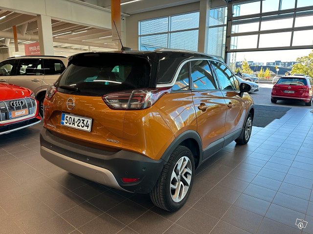 Opel Crossland X 4