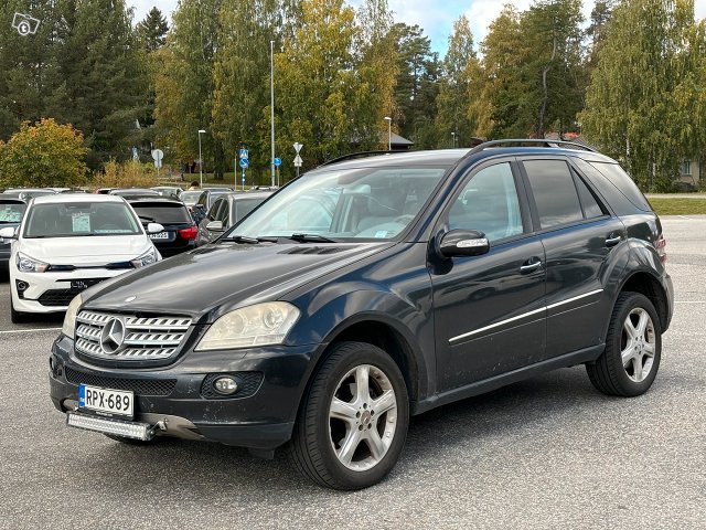 Mercedes-Benz ML 1