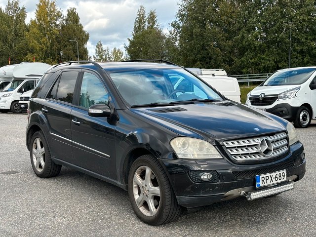 Mercedes-Benz ML 2