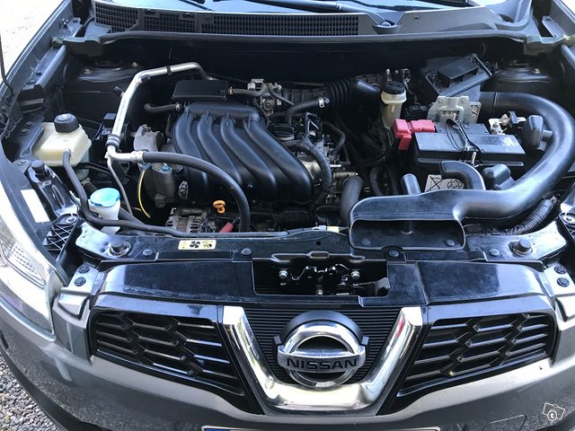 Nissan Qashqai 11