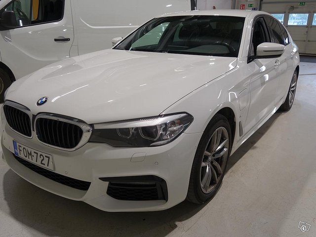 BMW 530 1