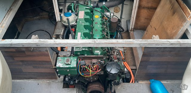 Volvo Penta aqad40, kuva 1