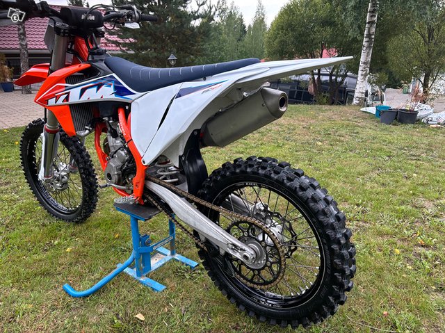 KTM 250 SX-F poistohintaan! 3