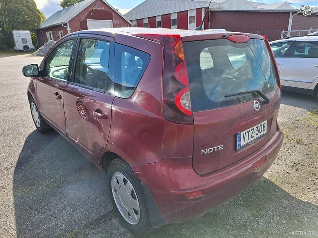 Nissan Note 4