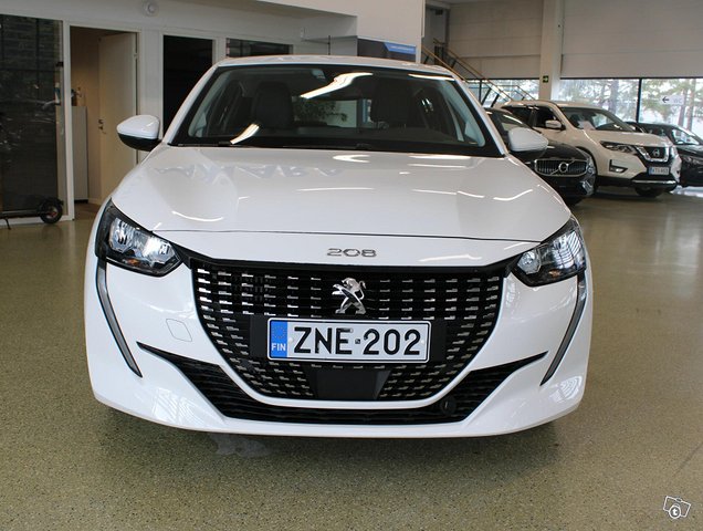 Peugeot 208 13