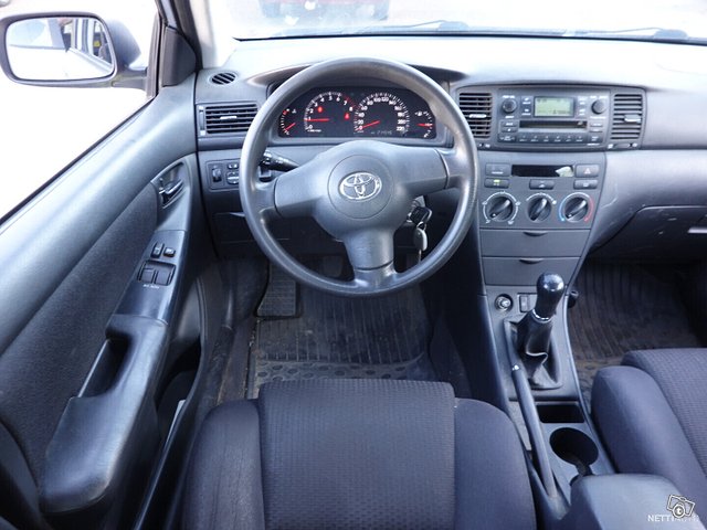 Toyota Corolla 5