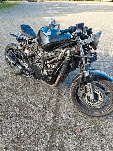 Honda 1000 CBR -F Caferacer, kuva 1