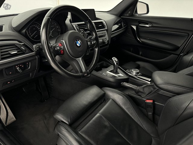 BMW M140i 9