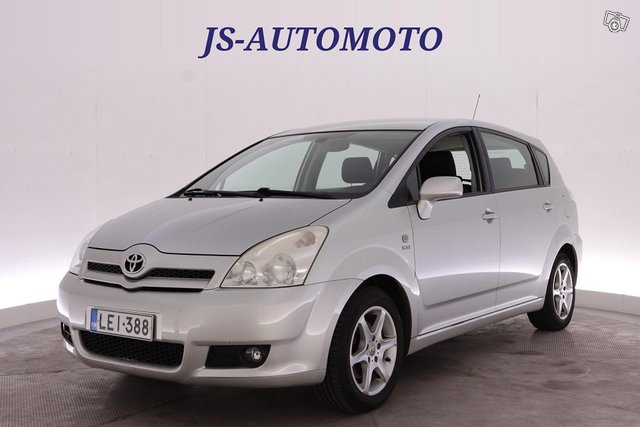 Toyota Corolla Verso 6