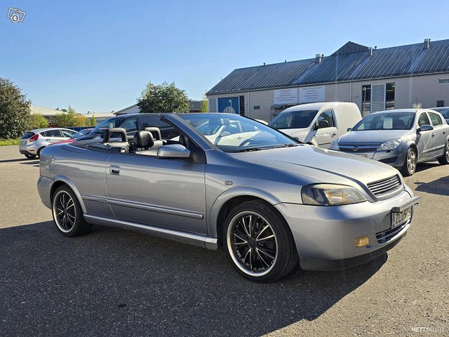 Opel Astra 7