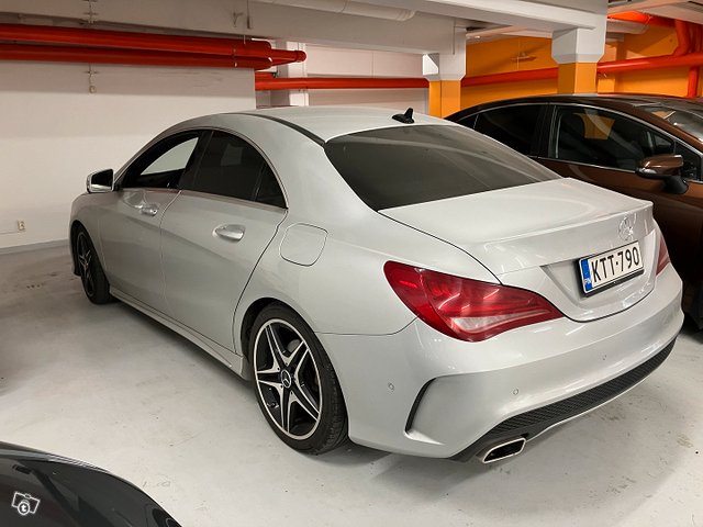 Mercedes-Benz CLA 3