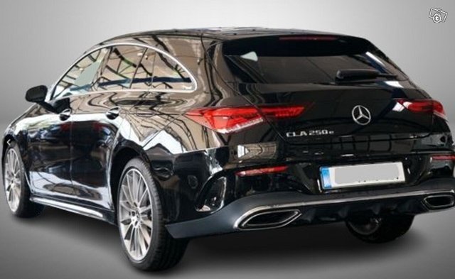 Mercedes-Benz CLA 3