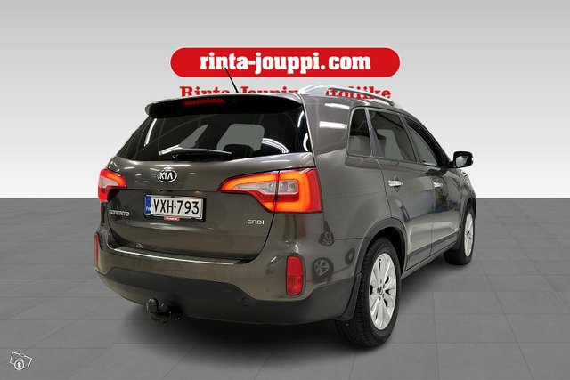 Kia Sorento 4