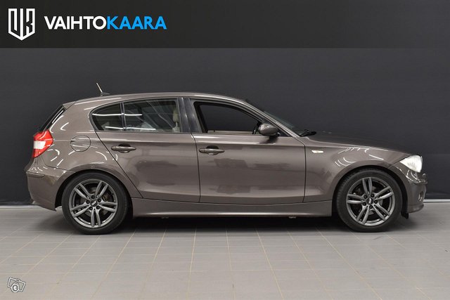 BMW 120 8