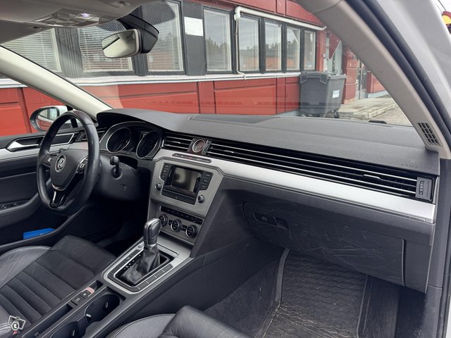 Volkswagen Passat 21