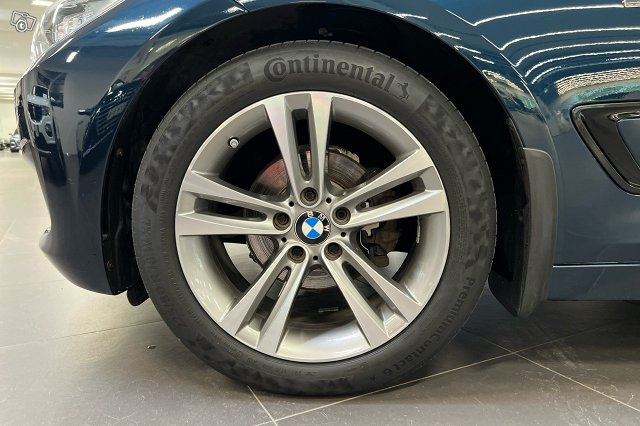 BMW 320 Gran Turismo 9