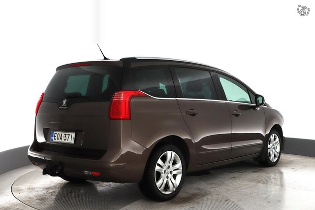 Peugeot 5008 3