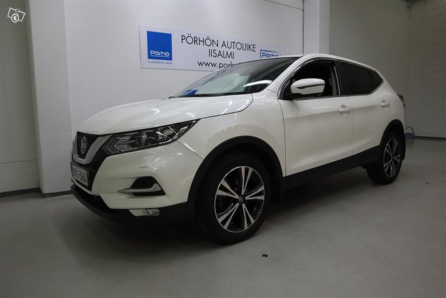 NISSAN Qashqai 1