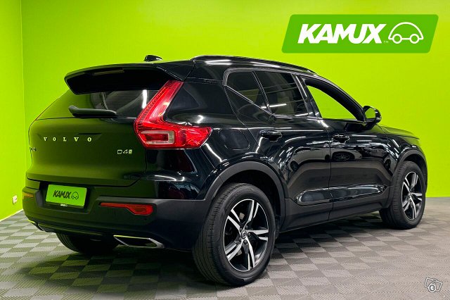 Volvo XC40 4