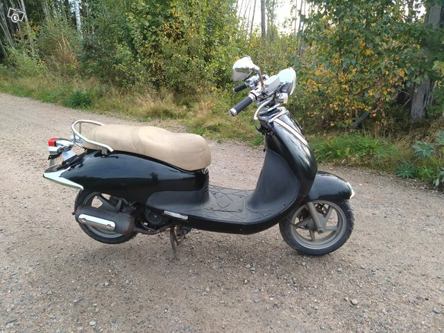 Retro skootteri 50cc 3