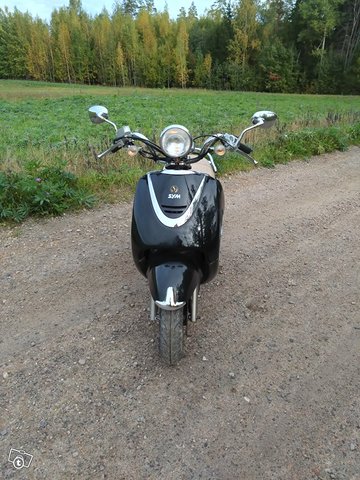 Retro skootteri 50cc 1