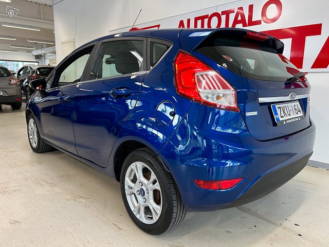 Ford Fiesta 9